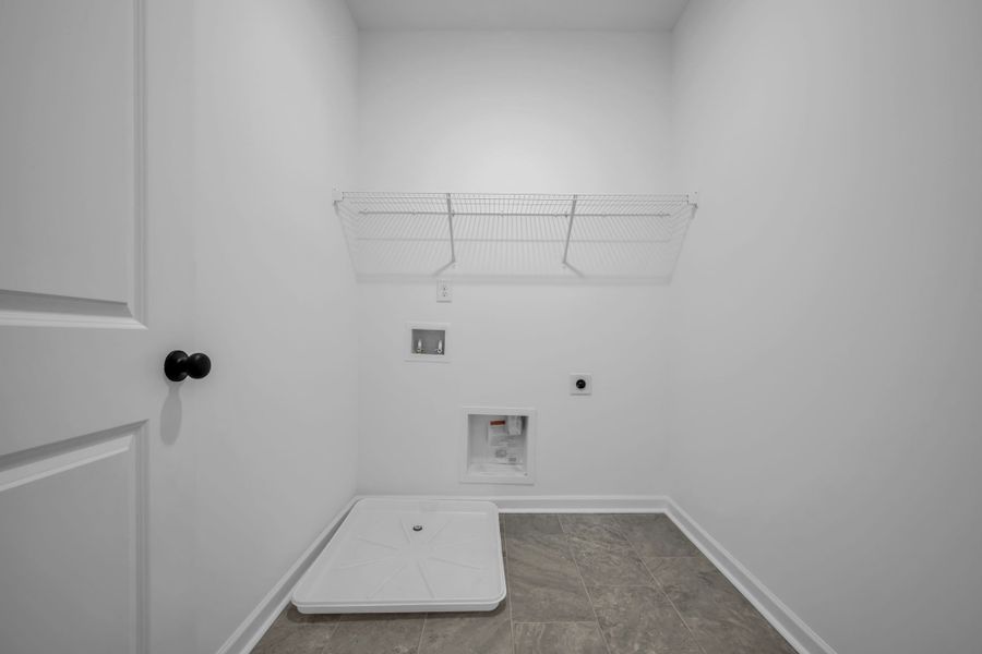 Spacious, unfurnished interior of a new home in Ironhorse, Dickson (Image 21).