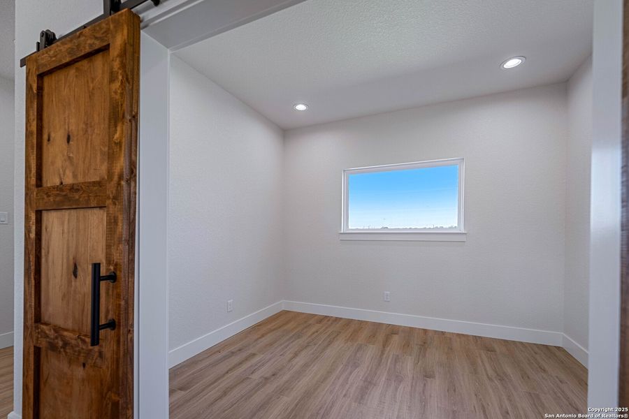 Spacious, unfurnished interior of a new home in , Floresville (Image 23). Spacious, unfurnished interior of a new home in , Floresville (Image 23).