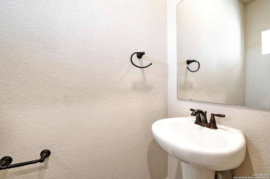 Image 42 of a home in .