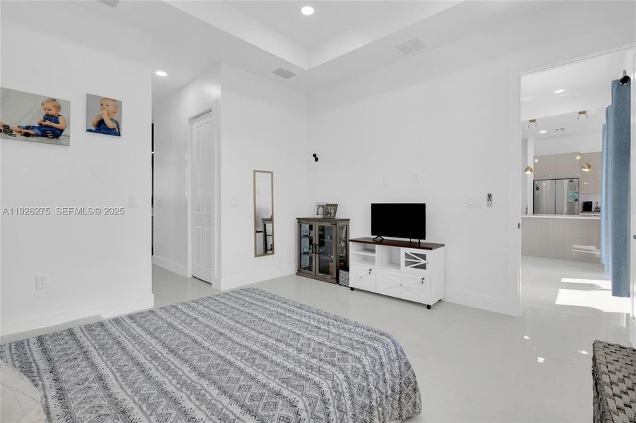 Furnished interior view inside a new home in , Lehigh Acres (Image 13).