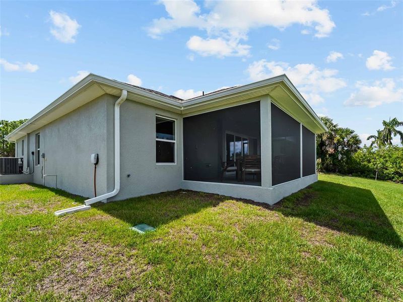 Exterior details and patio area of a home in Port Charlotte, Port Charlotte (Image 43).