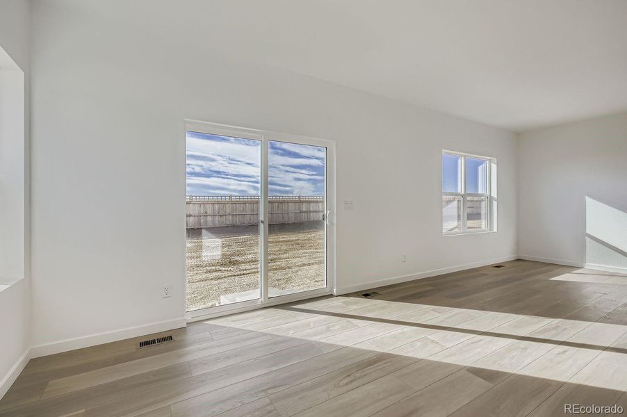 Spacious, unfurnished interior of a new home in Ledge Rock: The Camden Collection, Johnstown (Image 14).