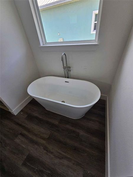 Close-up of interior finishes inside a home in , Port Charlotte (Image 6).