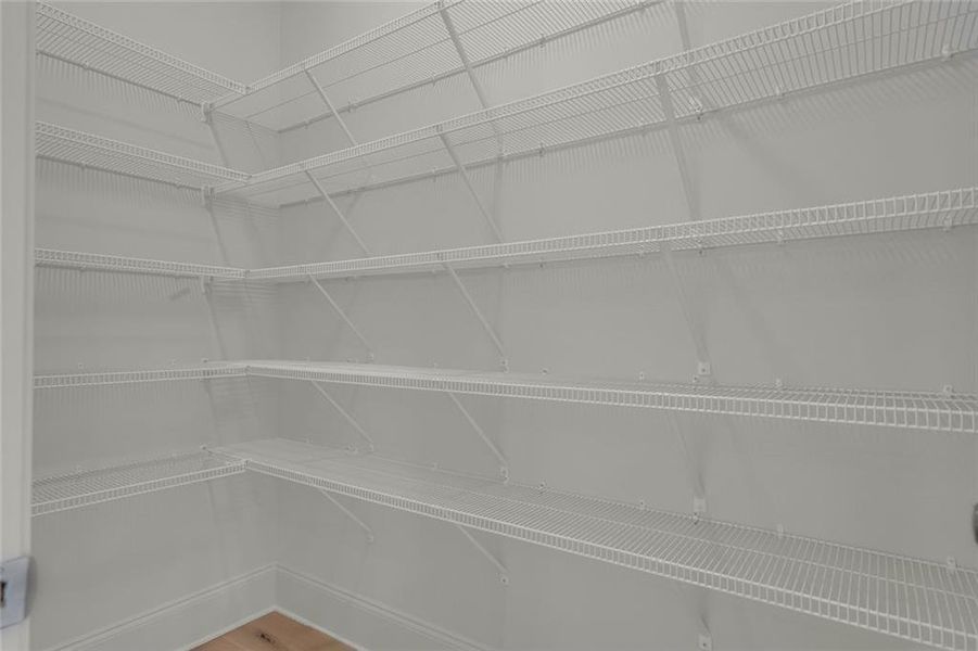 Spacious, unfurnished interior of a new home in , Gainesville (Image 22).