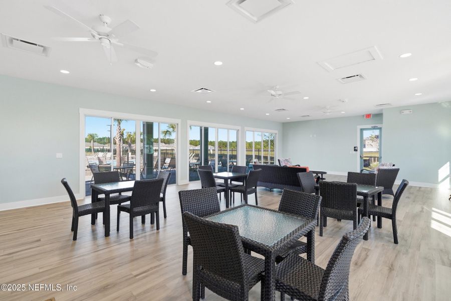 Community amenities in The Arbors, Jacksonville (Image 28). Community amenities in The Arbors, Jacksonville (Image 28).