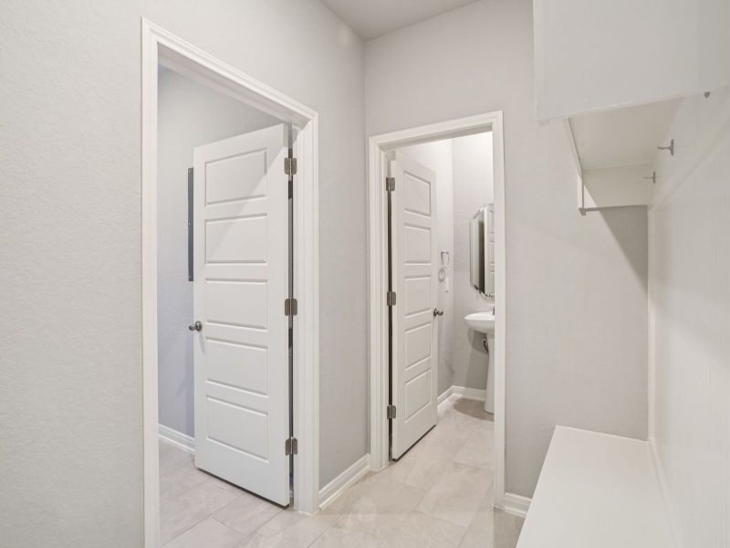 Furnished interior view inside a new home in Lark Canyon, New Braunfels (Image 13).