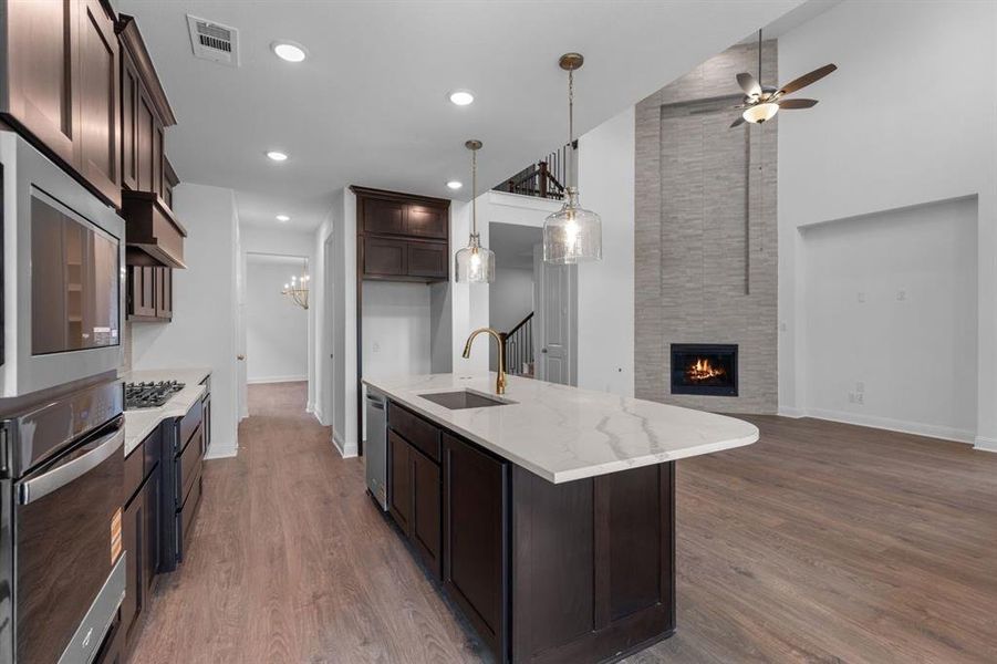 DAL_Hillside Village_Goodlow_621 Cork Drive (8) DAL_Hillside Village_Goodlow_621 Cork Drive (8)