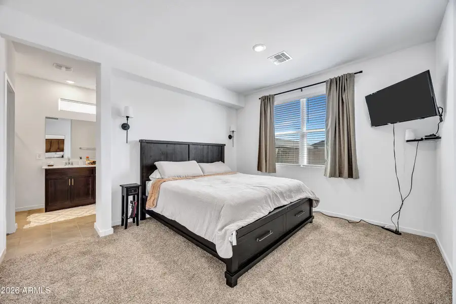 NCP10670_1_2 NCP10670_1_2