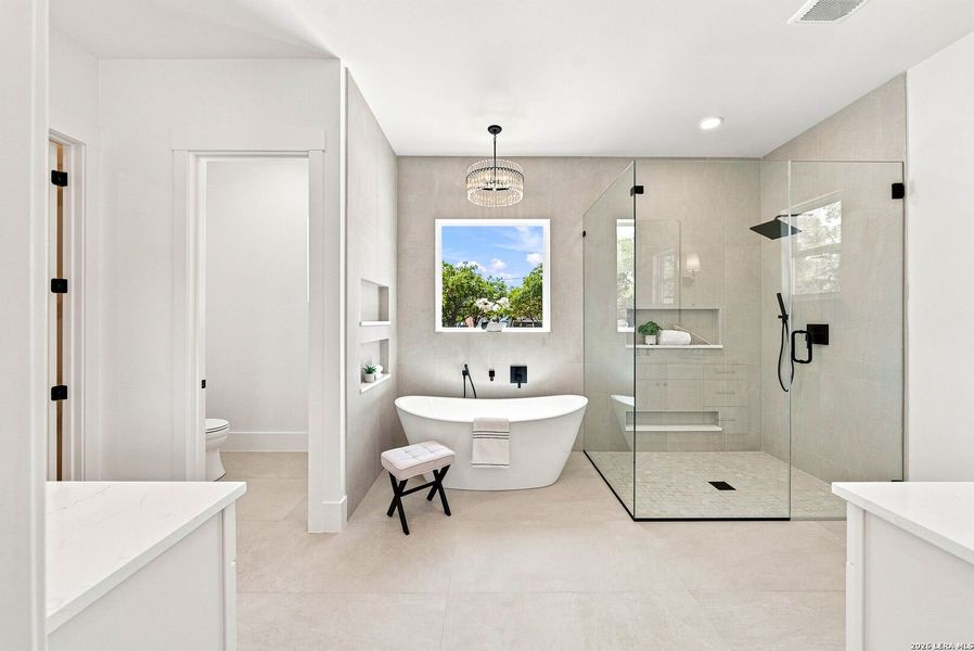 Furnished interior view inside a new home in , Boerne (Image 40).
