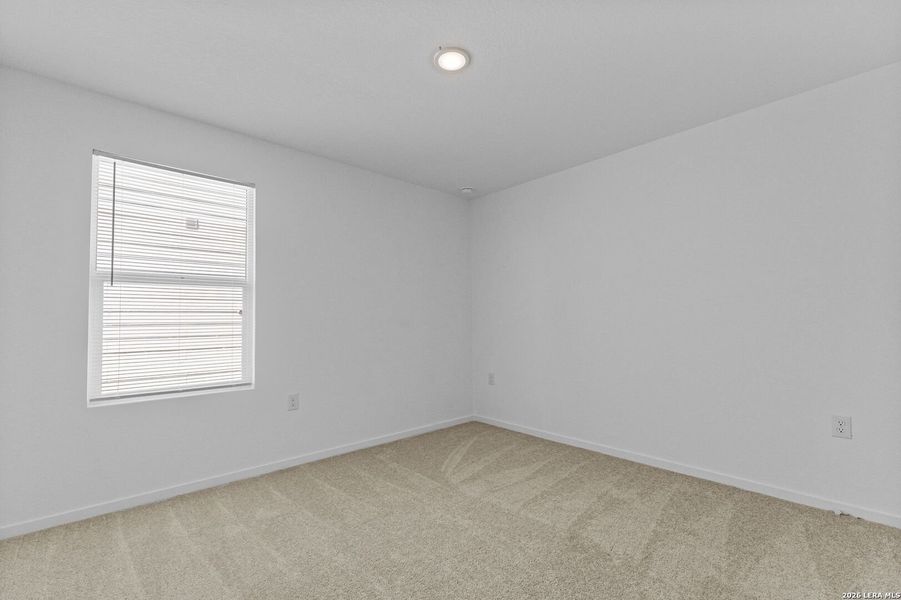 Spacious, unfurnished interior of a new home in Somerset Meadows, San Antonio (Image 18). Spacious, unfurnished interior of a new home in Somerset Meadows, San Antonio (Image 18).