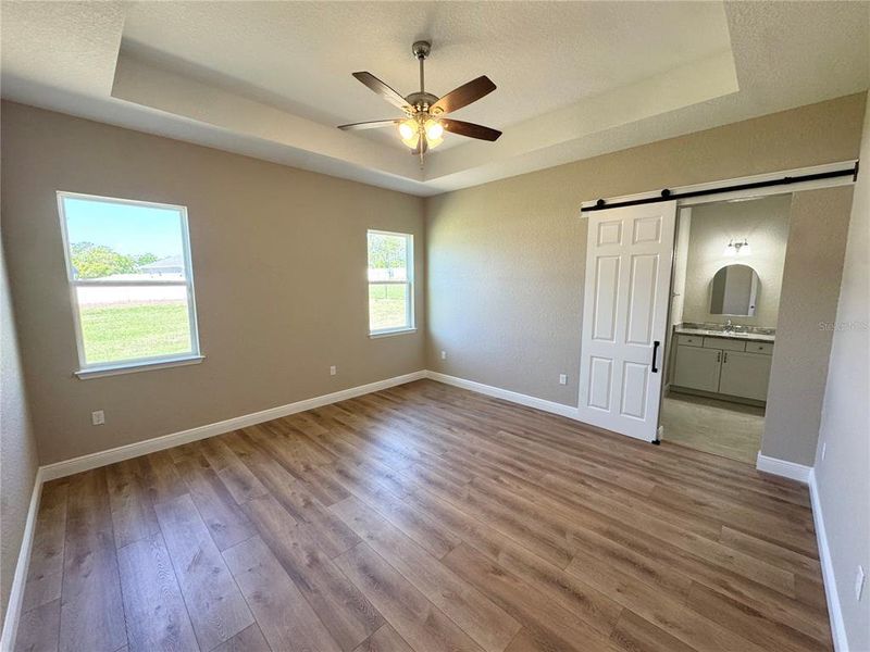Spacious, unfurnished interior of a new home in , Ocala (Image 43).