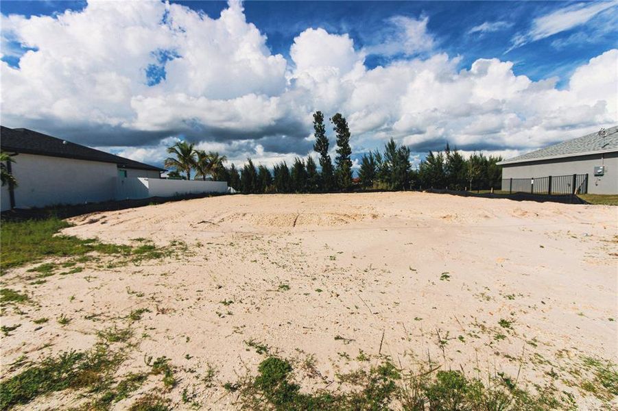 Image 24 of a home in .