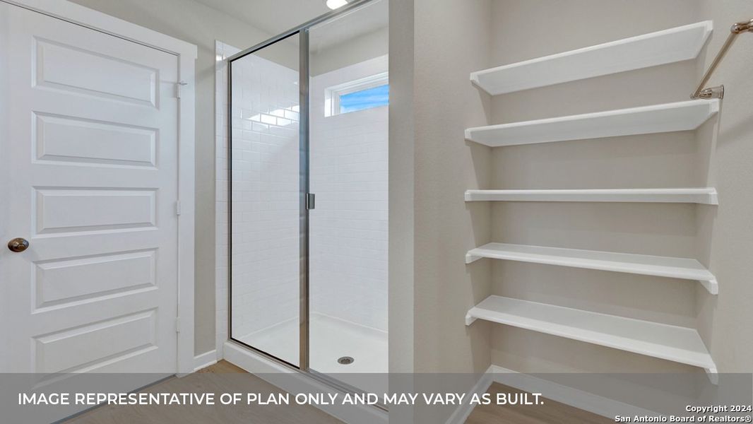 Image 33 of a home in Sonoma Oaks.