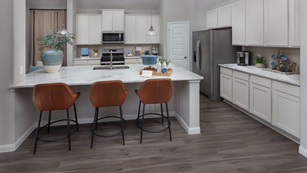 Representative furnished interior of a home built from the The Highlands by Legend Homes in Rocky Creek Crossing, Crowley (Image 8).