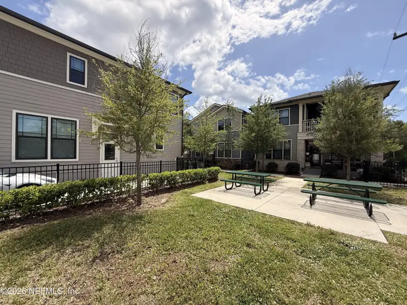 Image 12 of a home in .