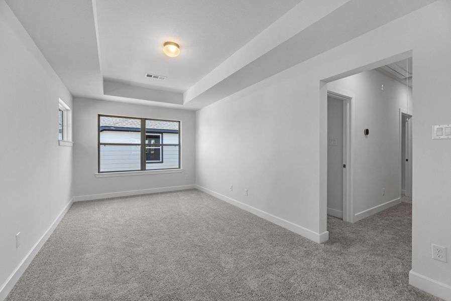 Spacious, unfurnished interior of a new home in Sienna, Missouri City (Image 19). Spacious, unfurnished interior of a new home in Sienna, Missouri City (Image 19).
