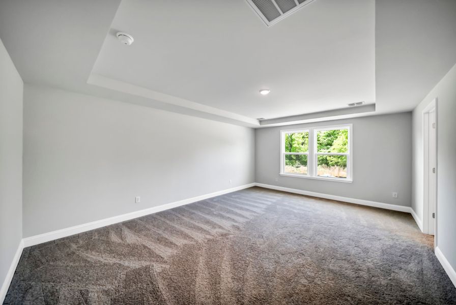 Spacious, unfurnished interior of a new home in Monroe Preserve, Chapin (Image 15).