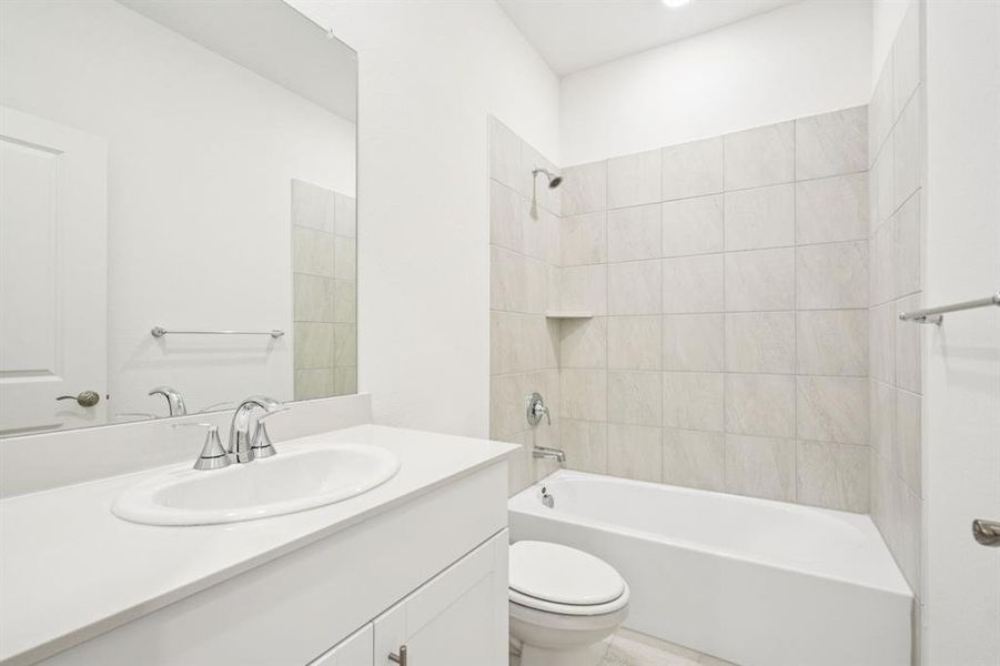 Furnished interior view inside a new home in Lakehaven - Spring Series, Farmersville (Image 8).