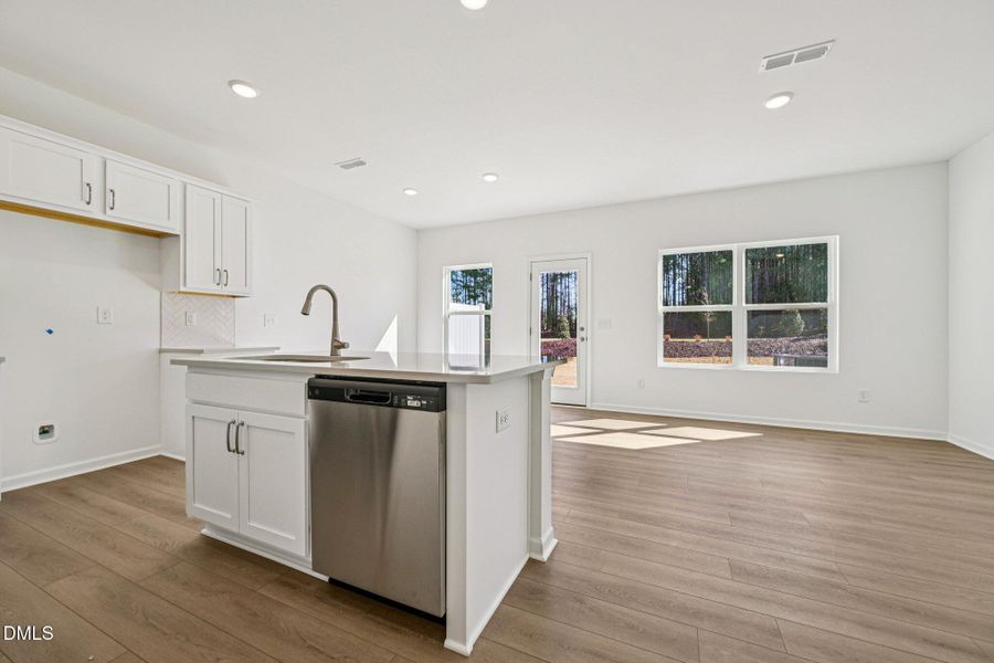 19-web-or-mls-Mirth Ct-S1403-019 19-web-or-mls-Mirth Ct-S1403-019