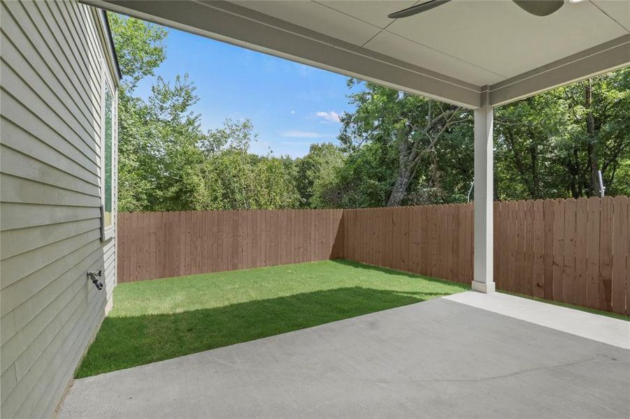 View of yard featuring a patio area