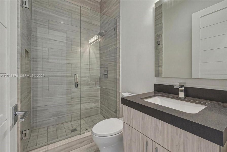 Furnished interior view inside a new home in , Pinecrest (Image 33).