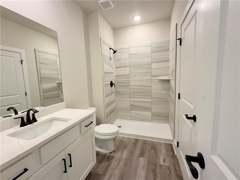 Furnished interior view inside a new home in , Hoschton (Image 12).