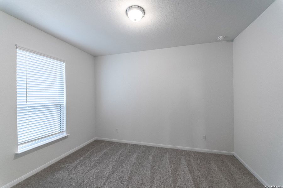 Spacious, unfurnished interior of a new home in Arcadia Ridge, San Antonio (Image 13).