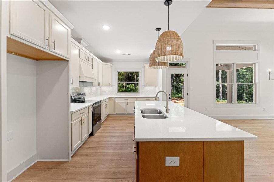 Furnished interior view inside a new home in , Jefferson (Image 10).