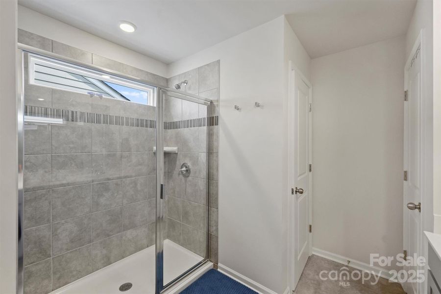 Image 32 of a home in .