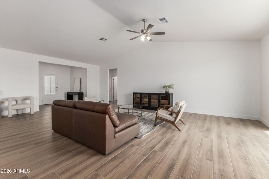 12 Sandstone Mountain