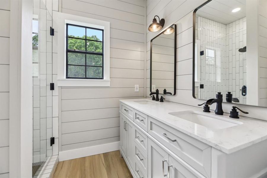 Quarts countertops, walk in shower