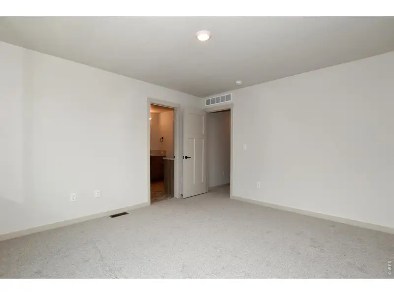 Spacious, unfurnished interior of a new home in , Berthoud (Image 24).