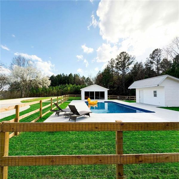Exterior details and patio area of a home in , Resaca (Image 26).