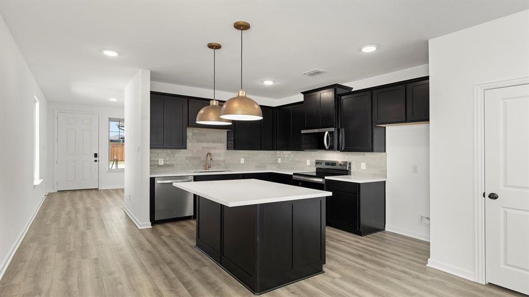 05. 2516 Yo Ranch - Kitchen (2) 05. 2516 Yo Ranch - Kitchen (2)