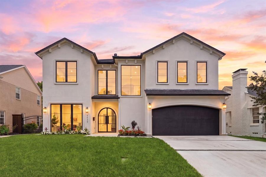 Front exterior of a new home in , Dallas, TX, highlighting curb appeal (Image 27). Front exterior of a new home in , Dallas, TX, highlighting curb appeal (Image 27).