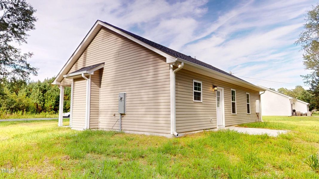 08282025_082745 08282025_082745