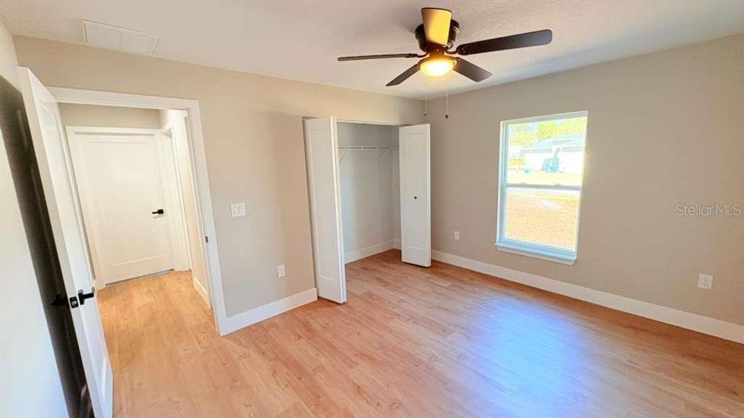 Spacious, unfurnished interior of a new home in , Ocklawaha (Image 27).