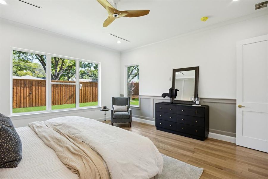 Furnished interior view inside a new home in , Dallas (Image 29).