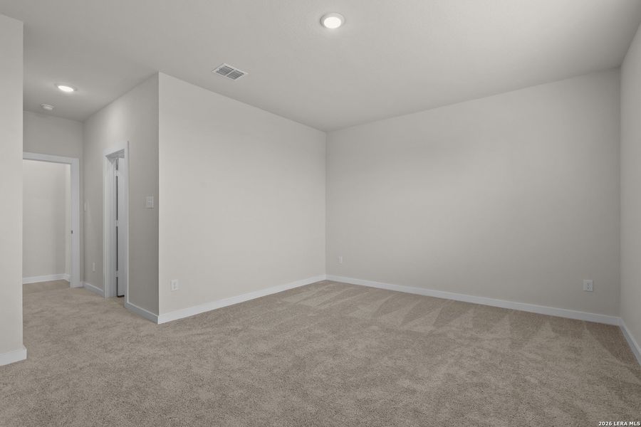 Spacious, unfurnished interior of a new home in Applewhite Meadows, San Antonio (Image 17). Spacious, unfurnished interior of a new home in Applewhite Meadows, San Antonio (Image 17).