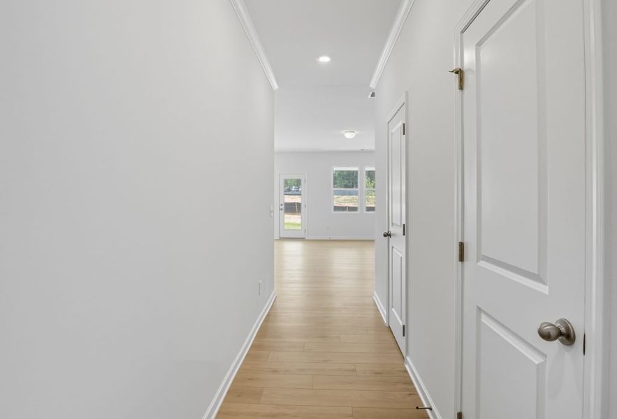 Spacious, unfurnished interior of a new home in The Retreat at Browns Ridge, Newnan (Image 30).