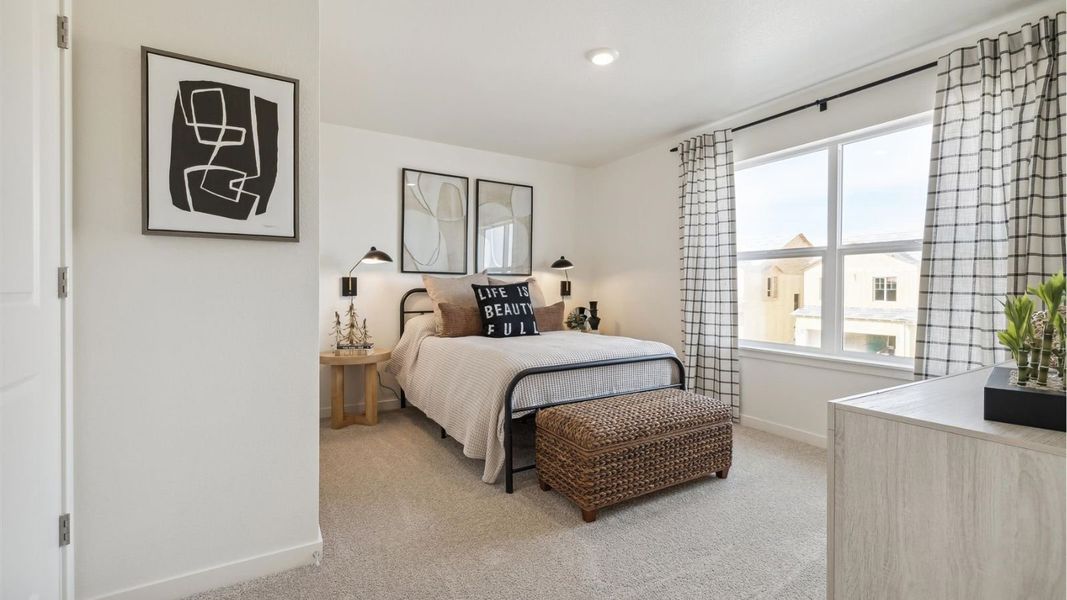 Furnished interior view inside a new home in Settlers Crossing, Commerce City (Image 18).