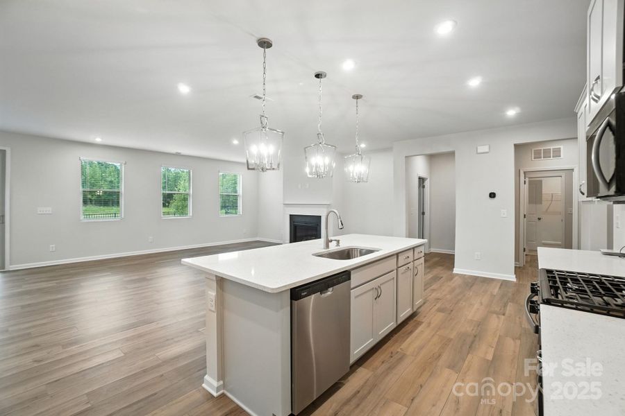 Furnished interior view inside a new home in Waxhaw Landing, Monroe (Image 10).