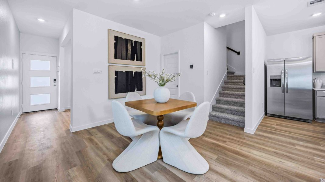 Representative furnished interior of a home built from the GARDENIA by D.R. Horton in Highland Court, Houston (Image 4). Representative furnished interior of a home built from the GARDENIA by D.R. Horton in Highland Court, Houston (Image 4).