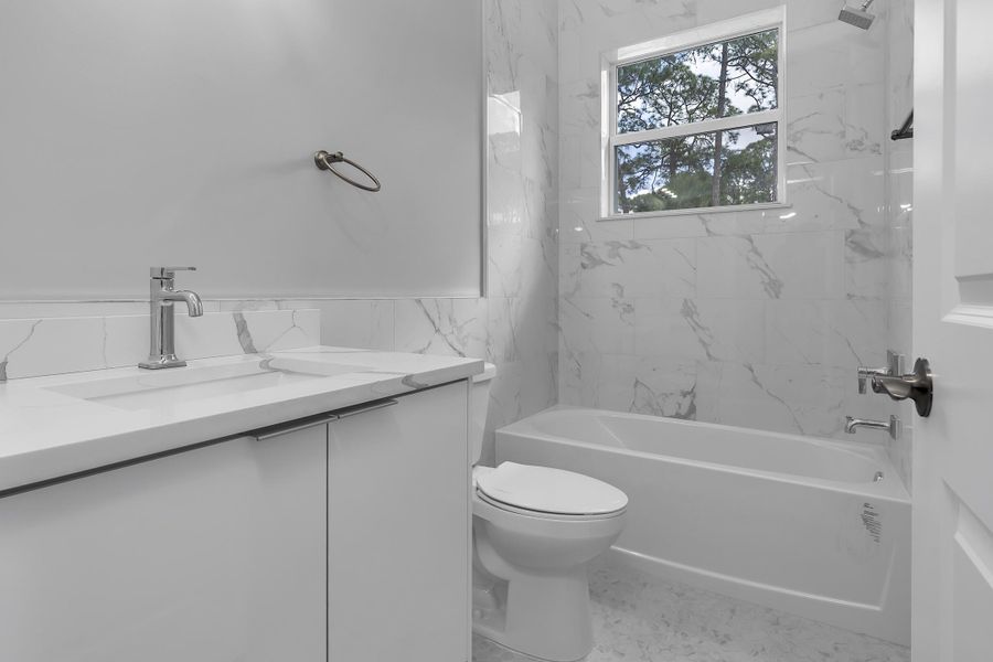 15174 69th Ct N. Loxahatchee 33470 -