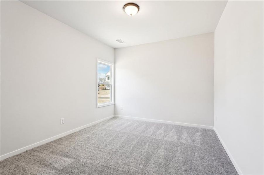 Spacious, unfurnished interior of a new home in Fowler Farms, Auburn (Image 28).