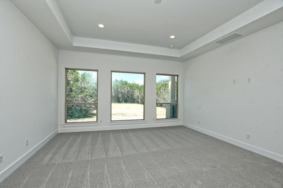 Representative unfurnished interior of a home built from the Siena III by Giddens Homes in Clearwater Ranch, Liberty Hill (Image 259).