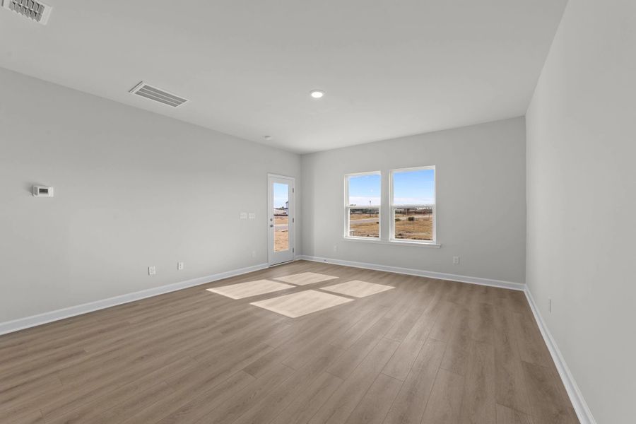 Similar Palmetto floorplan with our Milan Collection. Features and finishes vary.
