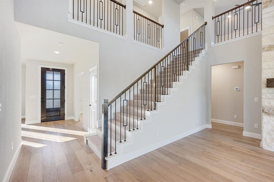 Spacious, unfurnished interior of a new home in Triple Diamond Ranch, Mansfield (Image 19).