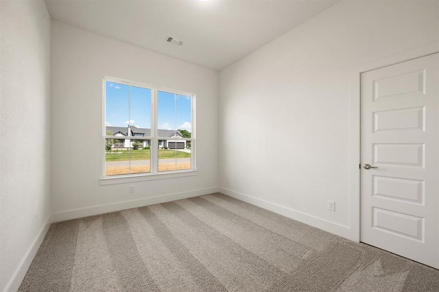 Spacious, unfurnished interior of a new home in Saddleback Estates, Boyd (Image 24).
