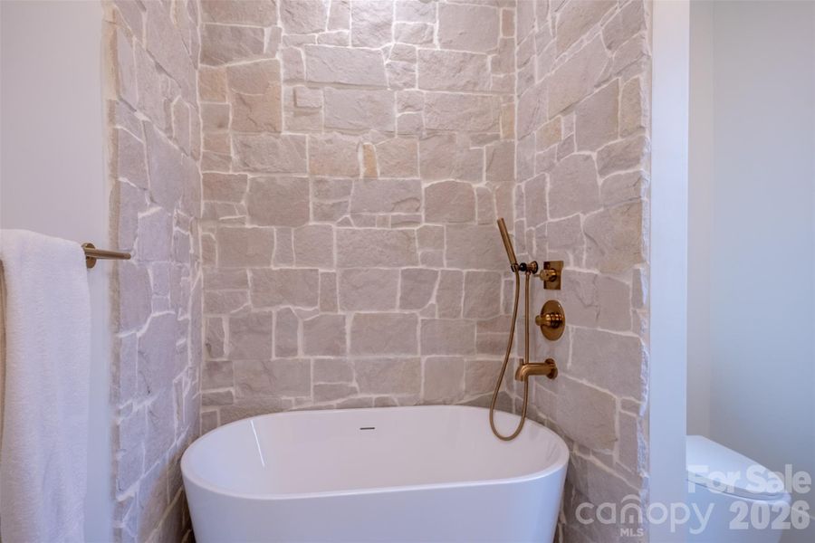 Close-up of interior finishes inside a home in , Mooresville (Image 20).